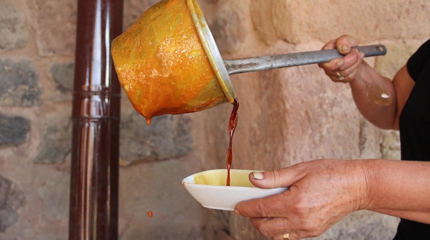 İncesu'da 20 çeşit üzümden pekmez yapılıyor