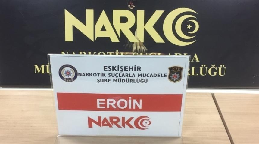 Uyuşturucu ticareti ş&uuml;phelisi tutuklandı