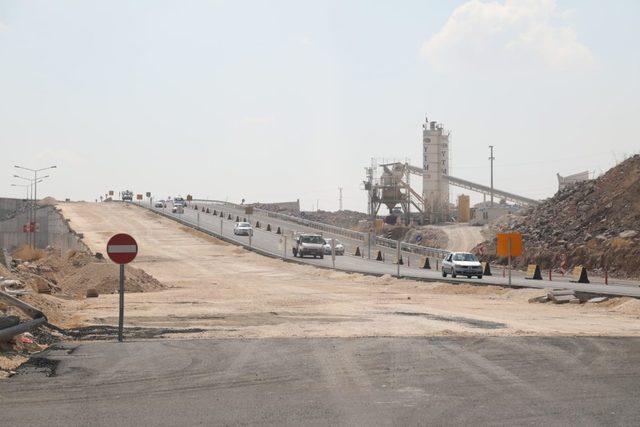 Şanlıurfa’da çevik kuvvet köprülü kavşağı trafiğe açıldı