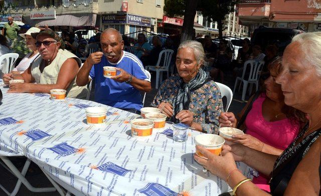 Didim Belediyesi’nden aşure hayrı