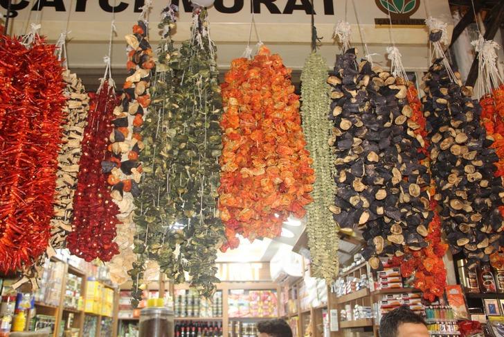 El yapımı kurutmalıklar tarihi çarşıları süslüyor G5