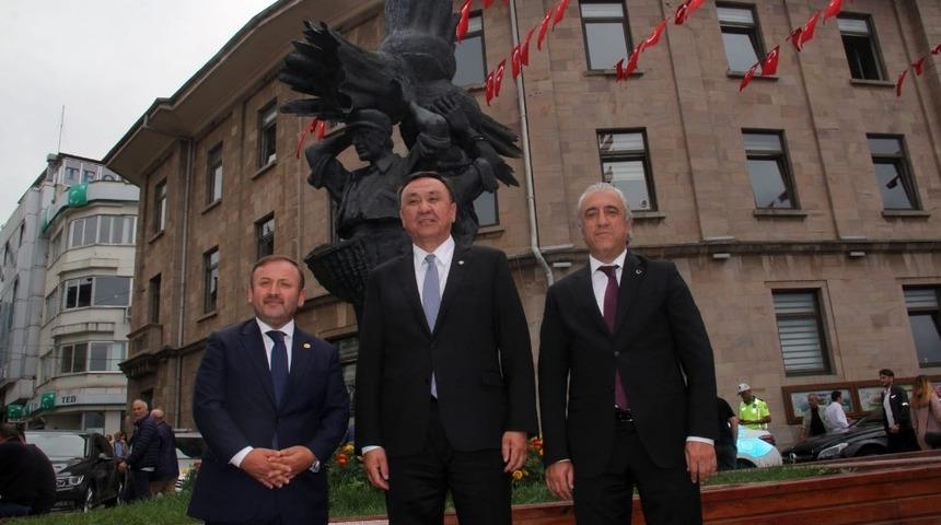 Kırgızistan B&uuml;y&uuml;kel&ccedil;isi Kubanı&ccedil;bek &Ouml;m&uuml;ralıyev Giresun&rsquo;da