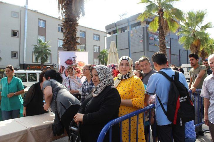 Eyüpsultan’da 14 bin kişiye aşure dağıtıldı G3