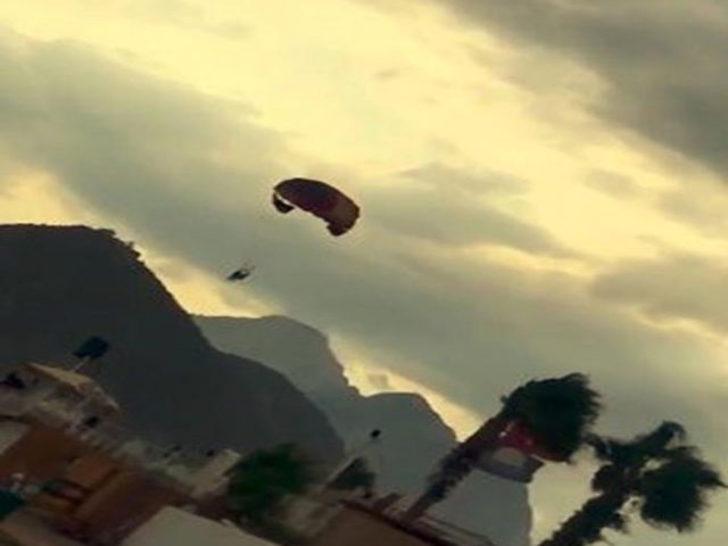 Antalya’daki paraşüt kazasında yaralanan iki Rus turistten biri hayatını kaybetti