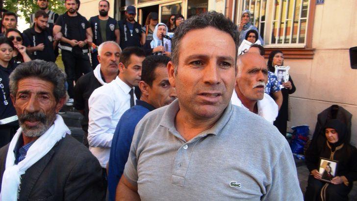 Diyarbakır'da eylemin 14'üncü günü! HDP binası önünde battaniye gerginliği G3