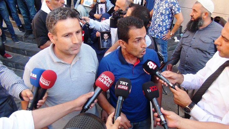 Diyarbakır'da eylemin 14'üncü günü! HDP binası önünde battaniye gerginliği G4