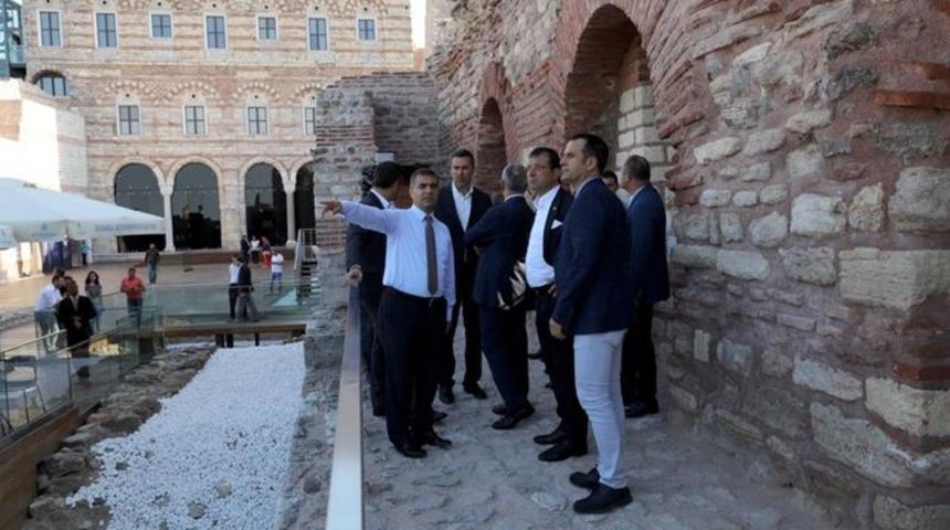 İBB Başkanı Ekrem İmamoğlu tarihi yarımadayı gezdi