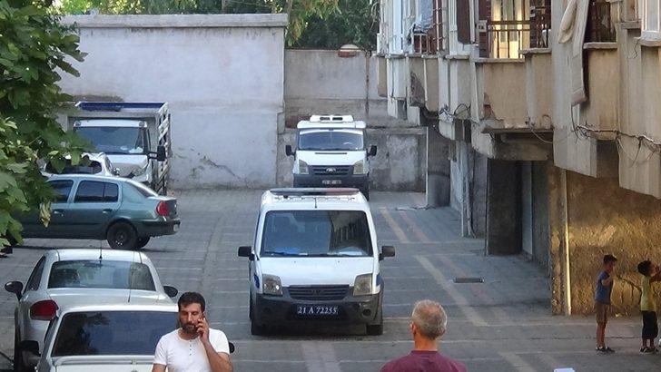 11 yaşındaki çocuğa taciz iddiası ortalığı karıştırdı! Polis zor kurtardı G2