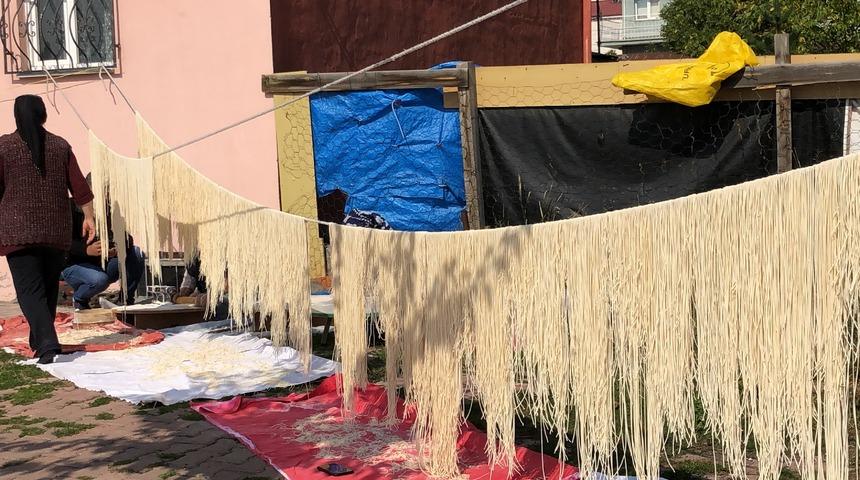 Erişteler iplerde yerini aldı