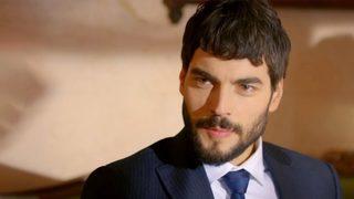 Akın Akınözü'nün eski hali hayranlarını şaşırttı