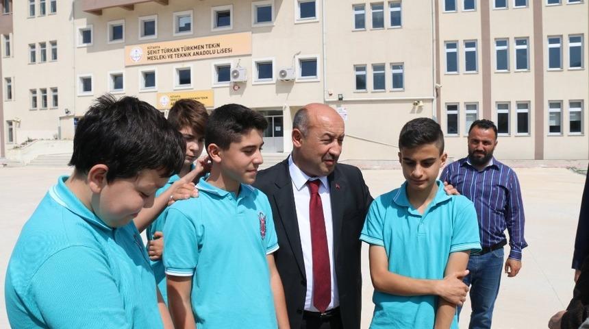M&uuml;d&uuml;r Başyiğit&rsquo;ten okul ziyaretleri