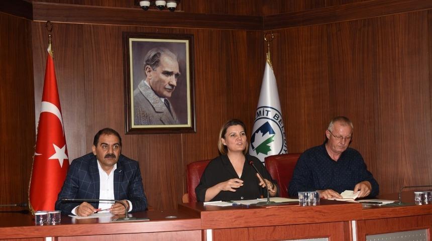 Başkan H&uuml;rriyet muhtar buluşmalarına devam ediyor