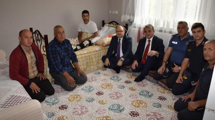 Vali Mustafa Tutulmaz&rsquo;dan gazi Ramazan Kumral&rsquo;a ziyaret