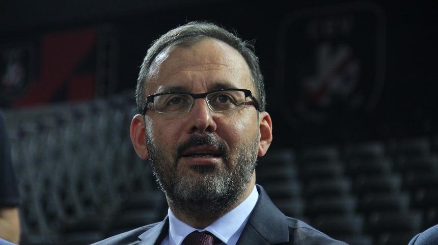 Bakan Kasapoğlu&rsquo;ndan Yunanistan&rsquo;a kınama