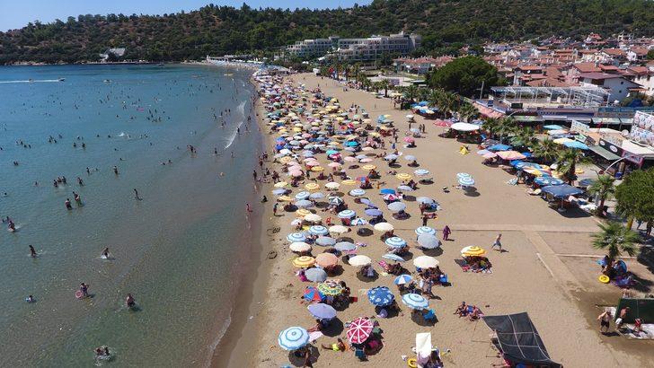 O kentte sahiller dolup taştı G1