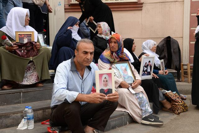 HDP önündeki eylemde 15'inci gün; aile sayısı 37 oldu (3)