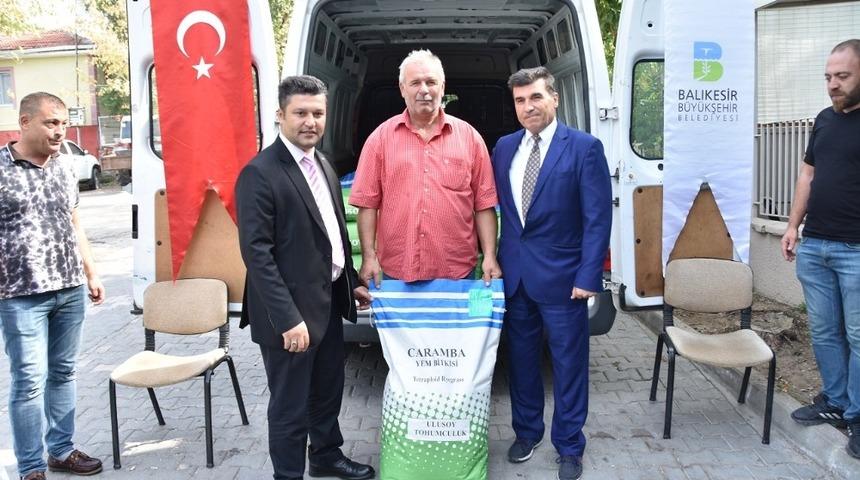 &Ccedil;ift&ccedil;iye b&uuml;y&uuml;kşehirden yemlik tohum