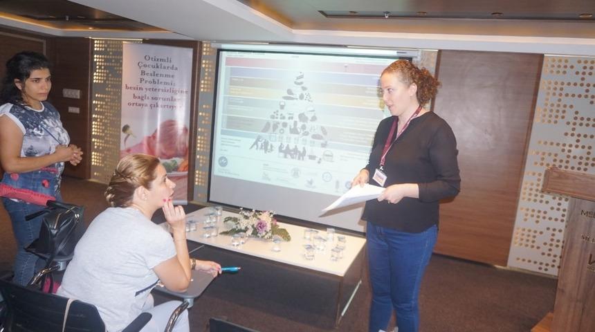 Otizmli &ccedil;ocuklarda beslenme