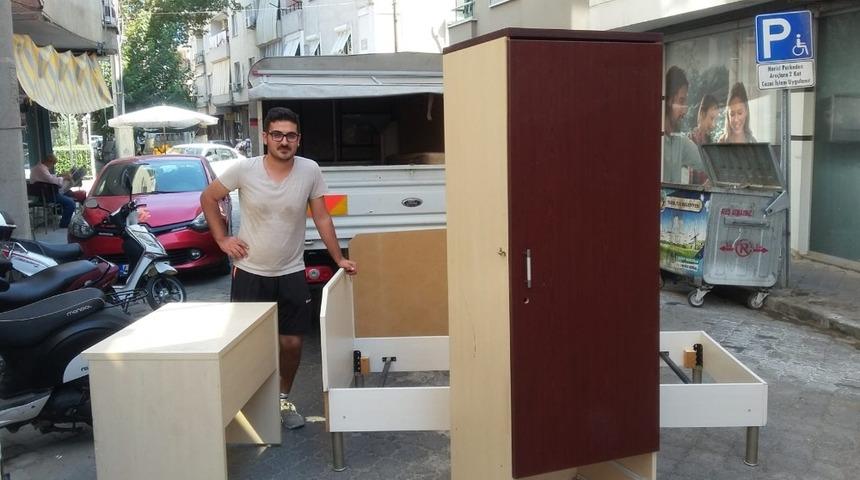 Turgutlu Belediyesi&rsquo;nden &ouml;ğrencilere eşya desteği