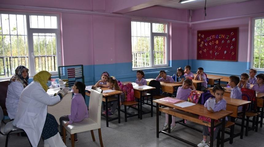 Erenler&rsquo;de ağız ve diş sağlığı seferberliği ger&ccedil;ekleşti