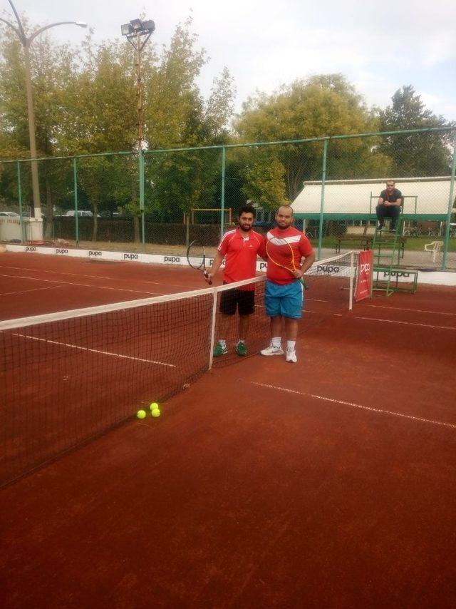 Tenis şenliği sona eriyor