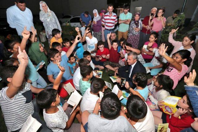 Tahmazoğlu’ndan ‘Ben okuyorum, Gaziantep okuyor’ projesine destek