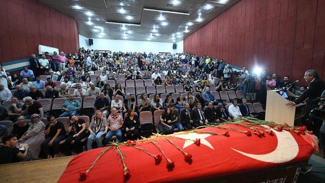 Kampüsteki kazada ölen Sezen için üniversitede hazin tören