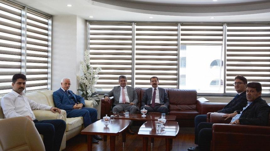 Rektör Zorlu’dan Konya SMMMO’ya ziyaret