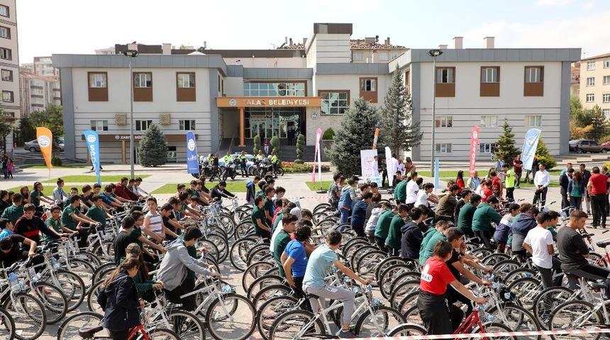 Başkan Yalçın, "Bisiklet, insan yaratılışına en uygun araç"