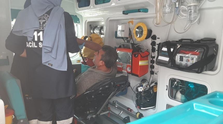 Otomobil ile motosiklet &ccedil;arpıştı: 1 yaralı