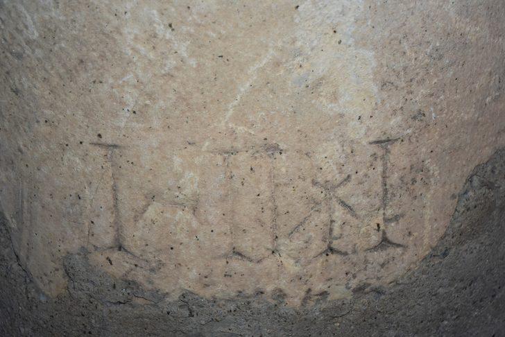 25 yıldır kahvehanede kullanılan taş, 2 bin yıllık yön tabelası çıktı! G2