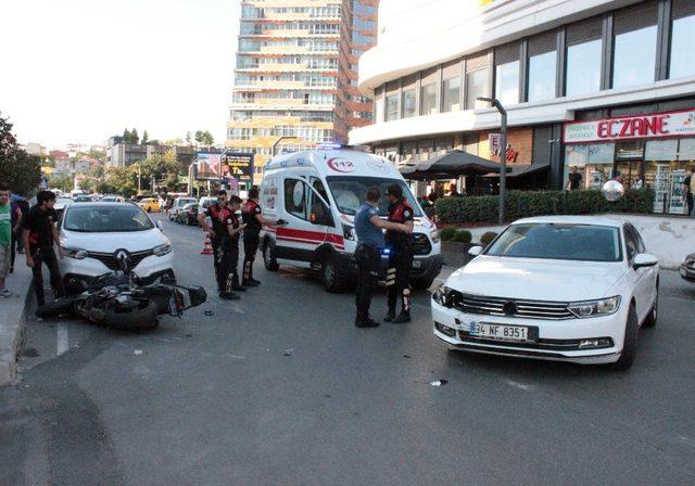 Ataşehir’de kaza: 1 polis yaralı