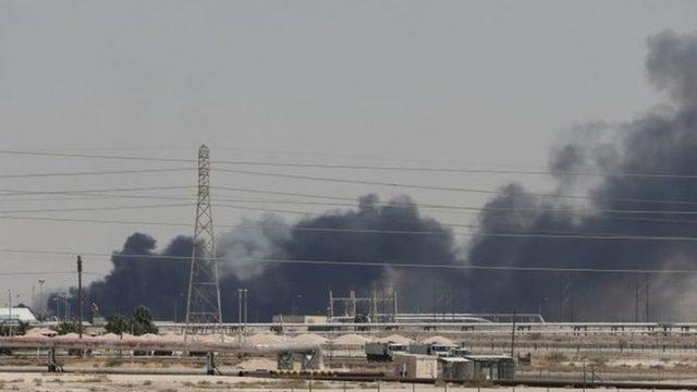 Suudi Arabistan'ın petrol sahalarına saldırı düzenlendi