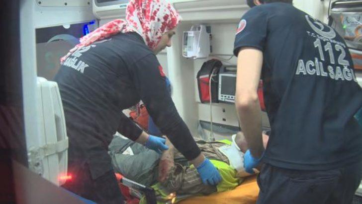 Son dakika! TEM'de servis minibüsü devrildi: Yaralı işçiler var G4