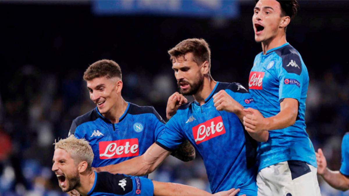 Eljif Elmas'lı Napoli son şampiyon Liverpool'u devirdi