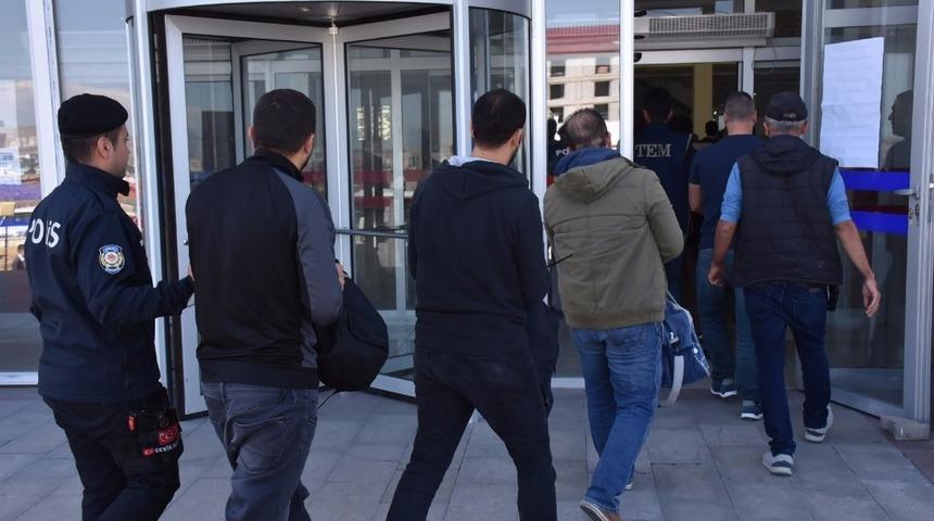 Kars’ta FETÖ’den 1 kişi tutuklandı