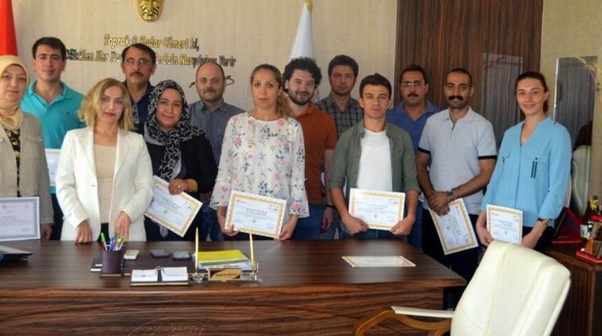Netcad Eğitimini tamamlayanlara sertifikaları verildi