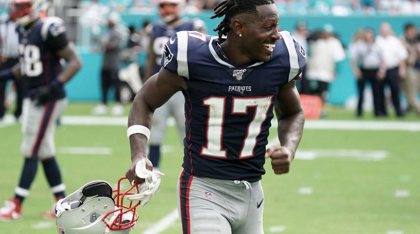 &Uuml;nl&uuml; sporcu hakkında iğren&ccedil; iddia: Y&uuml;z&uuml;me gaz &ccedil;ıkardı!