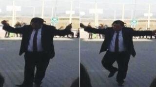 10 Kasım'da göbek atan okul müdürü görevine iade edildi!