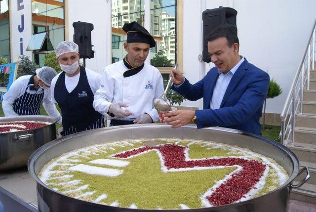 Mercan Kolejinde Aşure Günü etkinliği