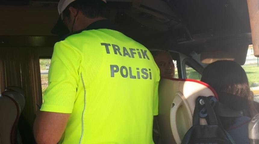 Dalaman&rsquo;da okul servis ara&ccedil;larına denetim