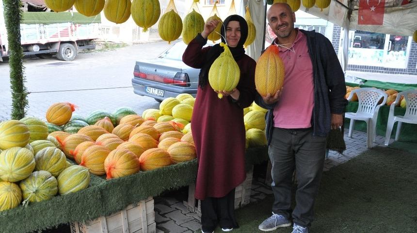 Kavunun &ouml;mr&uuml; &ouml;zel file ile uzuyor