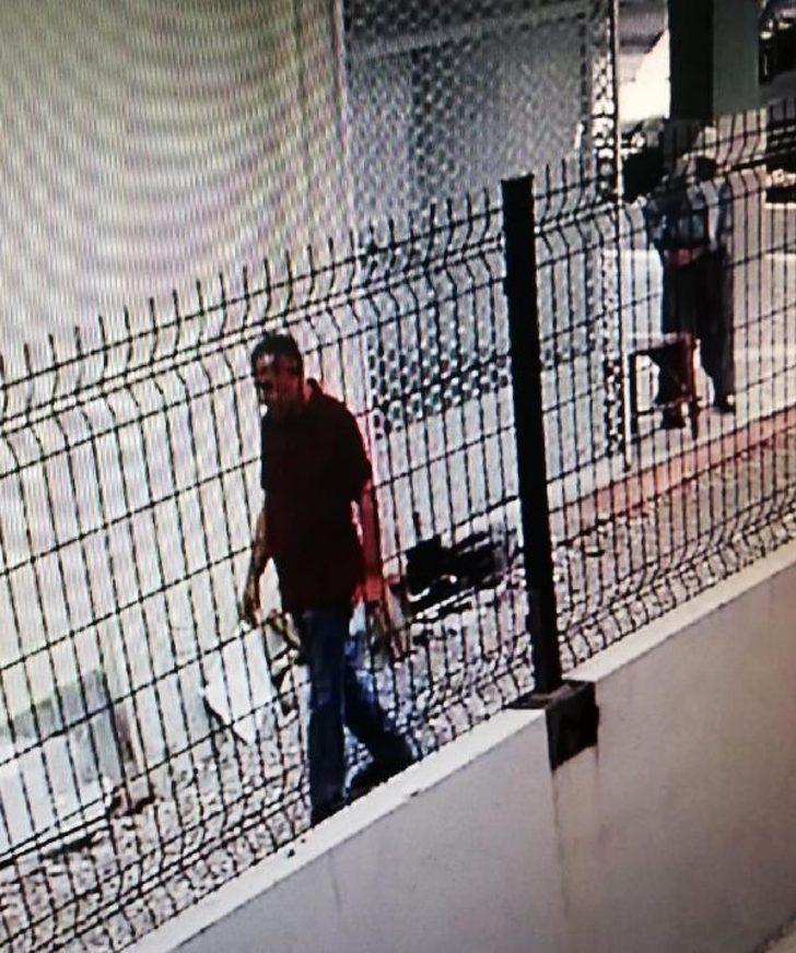 Dehşete düşüren olay! 91 yaşındaki kadını kafese sokup, başına çekiçle vurdu G2