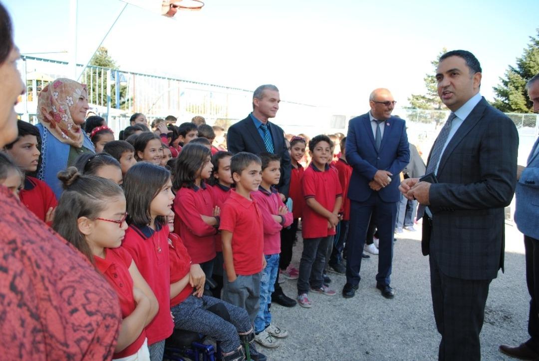 Eğirdir&rsquo;de ilk&ouml;ğretim haftası etkinliklerle kutlandı