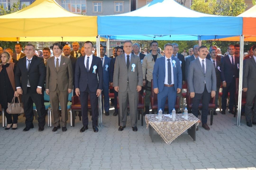 Ağrı&rsquo;da İlk&ouml;ğretim Haftası kutlandı