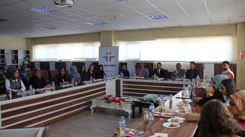 Kayseri Emniyeti 15 gen&ccedil; kızı işe yerleştirecek