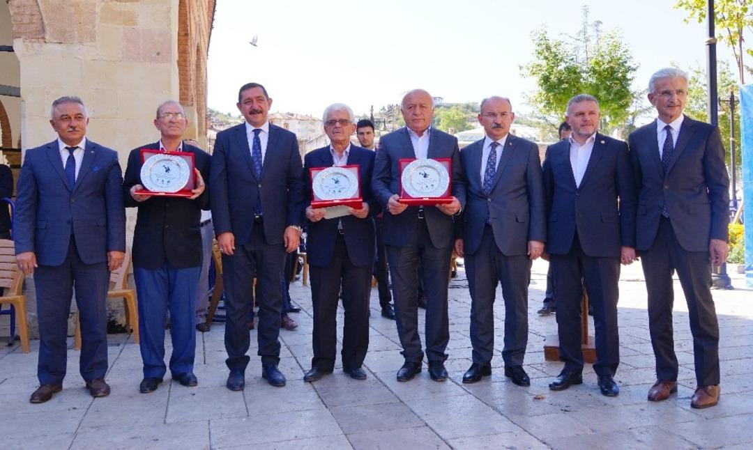 Vali Karadeniz&rsquo;den Ahşap Fuarı &ccedil;ağrısı: