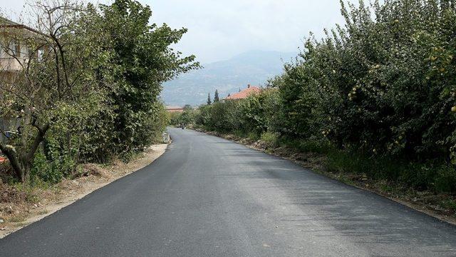 Geyve’nin 3 mahallesinde asfalt memnuniyeti