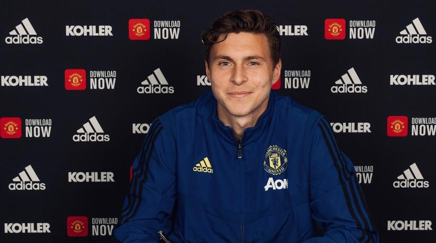 Manchester United Victor Lindelöf'ün sözleşmesini 2024'e kadar uzattı