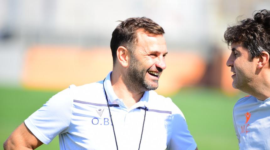 Okan Buruk: Roma'nın eksiklerinden faydalanmak istiyoruz